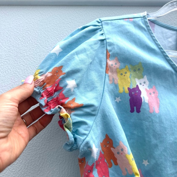 ModCloth X Collectif Cat Top Women L 10 Blue Multi Tie Button Front Puff Sleeves - Picture 4 of 13